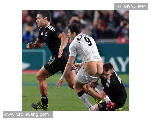 足球明星搞笑瞬间大盘点笑料不断让你捧腹大笑的精彩时刻 足球明星搞笑瞬间大盘点笑料不断让你捧腹大笑的精彩时刻